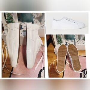 H&M Men's Crisp White Boat Shoes